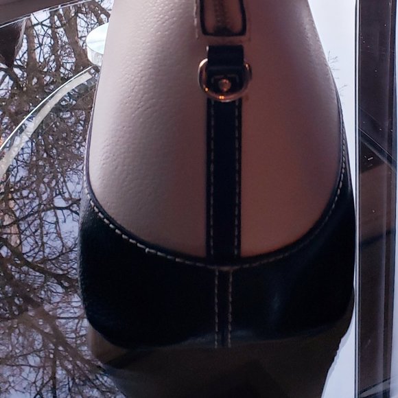 KATE SPADE GROVE ST CARLI IVORY BLACK BOARSKIN LEATHER DOME SATCHEL HANDBAG PUR - Picture 6 of 16